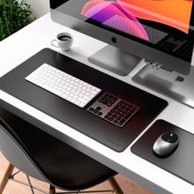 Load image into Gallery viewer, Aluminum Type-C Clamp Hub Pro
