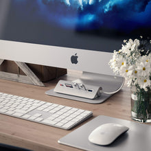 Load image into Gallery viewer, Type-C Aluminum USB Hub &amp; Card Reader
